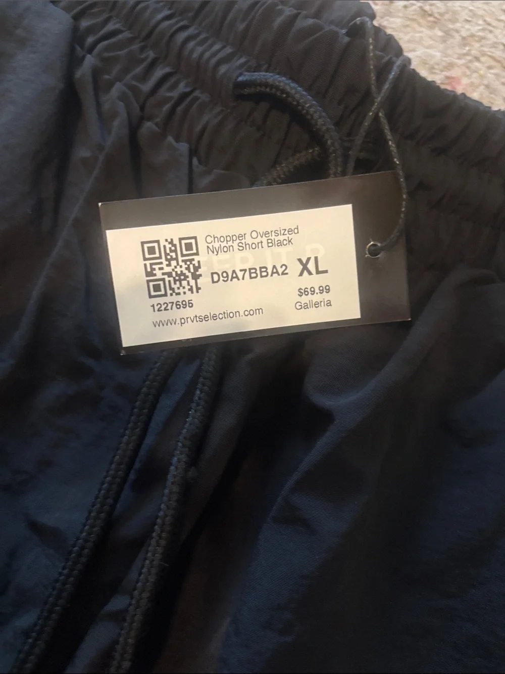 N/A comfortable black